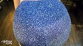 Mysteriouskathy Bends Over in Leggings, Craving Doggystyle Cum!