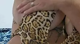 i'm so horny, cum on my tits and armpits.