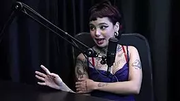 Annie Clementine in Sensual Outdoor Interview