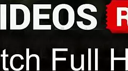 शॉपिंग मॉल में जींस में पेशाब करती सेक्सी लडकी