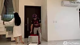 Brazilian teen in lingerie seduces delivery guy with blowjob and gets creampie.