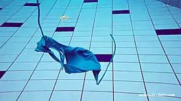 मार्टिना की टाइट चूत नीले बिकिनी में पानी के नीचे तड़पा रही