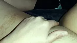 i watch my yung 18+ freind masturbate her pusy in the dorm untill orgasm, its so hot