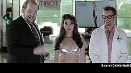 Chasty Ballesteros blows big tits milf in hot sex scene