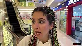 टॉयलेट मस्ती