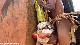 गांव का योद्धा कुछ बड़े से पागल हो रहा है! 😜