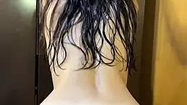 College girl gives lap dance straight out of the shower