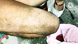 देसी भाभी नेबर बॉय्स को सेड्यूस करती है हार्डकोर पाउंडिंग के लिए बेंट ओवर इंटेंसिटी के साथ