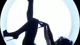 ariana grande lookin’ so cute in focus 😍