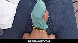 Tiny Muslim Teen Binky Beaz Spreads Legs Wide For Pounding