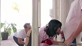 forgetful stepsis gets piss inside her teen ass 😱
