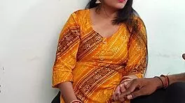 ईद का दिन फ्रेंड्स सिस्टर को उसके घर पर चोदने में बदल गया 😜