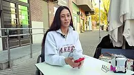 सोफिया स्वीट सेक्रेट क्रेव करती है वह 10-इंच कॉक!