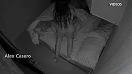 Calladito, Voy Al Cuarto De Mi Hermanastra Y Terminamos Follando