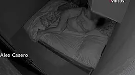 Calladito, Voy Al Cuarto De Mi Hermanastra Y Terminamos Follando