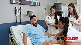 गर्म डॉक्टर्स वाइल्ड लैटिना ग्रुप रोलप्ले में लंड को टीएलसी देते हैं! चार को हैंडल कर सकते हो?