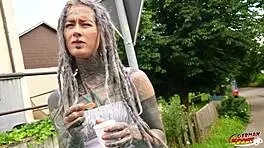 Anuskatzz with split tongue tattoo stars in rough anal casting?