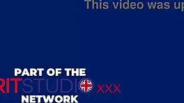 Teen Gets Railed Hard Behind Her Twin'S Back