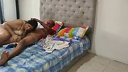 Sharing Bed with My Stepdad’s Old Man, Ended Up Having Great Sex! 😳