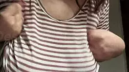 I’m obsessed with hot Indian milf teasing big boobs