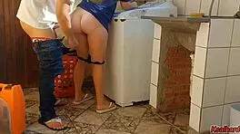 Married Housewife Pays Washing Machine Technician
