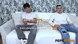 Adela Myers दो young 18+ guys को threesome में ride करती है 😈