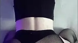 I watch Jemima Kirke topless in Girls