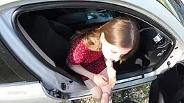 मैंने अपने ड्राइवर को मैसी डीपथ्रोट में लूर किया और सब कुछ स्वॉलो किया