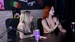 Gostava de fazer fotos e videos sensuais contou para a familia realizou menage e sobre os preconceitos e o pau pequeno - ingridi victoria sheer red