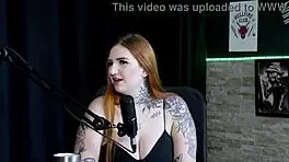 Gostava de fazer fotos e videos sensuais contou para a familia realizou menage e sobre os preconceitos e o pau pequeno - ingridi victoria sheer red