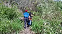 ओह यार वो बूढ़ा मजदूर बस्टी किसान औरत को चोद रहा 😍