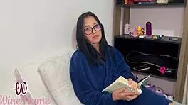 Curvy teen sucks boyfriend's cock deep throat in homemade blowjob