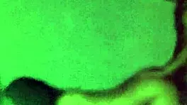 dandole una leccion a mi dulce vecina sumisa