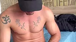 Tattooed bodybuilder teen 18+ masturbates solo in sensual session