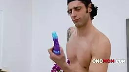 Freeuse delivery delights with christie stevens and teen 18+