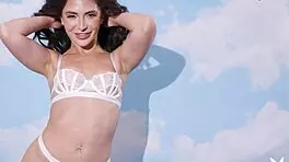 Teen 18+ Jane Wilde Plays Naked Golf with Hairy Pussy and Big Ass