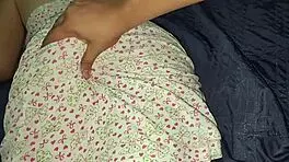 मैं नहीं मान सकती मेरी लातीना स्टूडेंट ने होममेड क्रीमपाई के लिए कितना आसानी से दे दिया