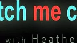 Solo gal puts her sex-toy in work