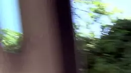 ग्लासेस में शॉर्ट हेयर ब्रूनेट हैली जेम्स ब्लोजॉब पसंद करती है। हैंडजॉब और मस्तurbation आगे।