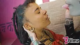 Watch this alt lesbian use toys?