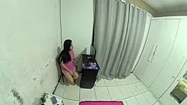 Wife Pays Technician with Ass While Husband's Away