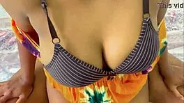 I feel the romantic connection while fucking that Desi Indian hot girl's pussy