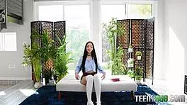 Naughty Newcomer Scarlett Rosewood Gets Dirty Blowjob From Brad Sterling In Reality POV