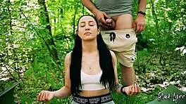 freeuse jerking on brunette