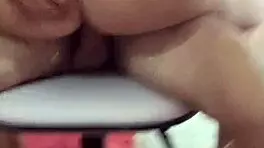 olha o que essa novinha aprontou na rola do namorado