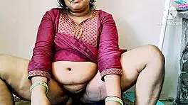 Indian bhabhi fucks neighbor boys in bathroom