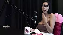 sua live vazou no xvideos era desvalorizada no casamento deu dicas para quem quer iniciar e a vida pessoal fica reprimida - renatinha melo watch on sheer