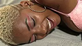 vick menage e carlão villar in a suggestive lipstick and lingerie scene