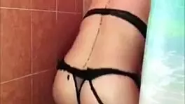 La Primera Vez Con Mi Juguete Sexual En La Ducha