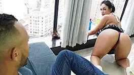 Empregada erotica, chamou atenção do patrão